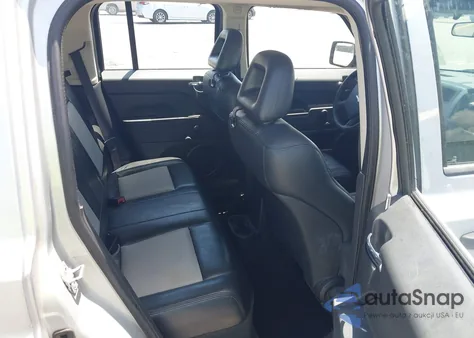 2008 Jeep Patriot Sport из США, поврежденный, VIN 1J8FT28W98D799067